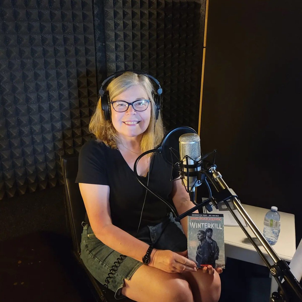 MarshaSkrypuch's tweet image. #WorldReadAloudDay is coming up on Wednesday! I'll be reading an excerpt of #Winterkill and chatting with students from eleven schools across the US and  Canada! @Scholastic #mglit #Ukraine #history #Holodomor