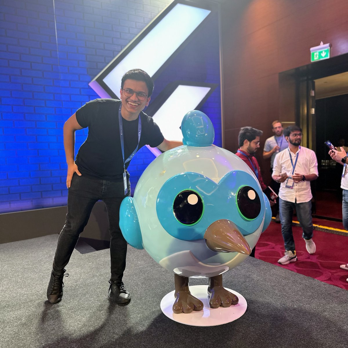 divyanshub024's tweet image. Fluttering with fun at the #FlutterFlutter event!✨
Already missing the good vibes and memories made.
It was a delight to connect with amazing people from around the #Flutter globe and reconnect with my friends. 💙