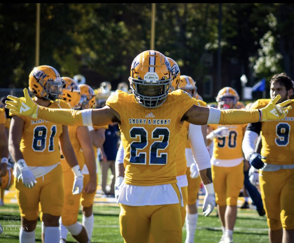 I’m blessed to receive an offer from Emory &amp; Henry College
<a href="/CoachBuzzo/">Tommy A. Buzzo</a> <a href="/CCCMaraudersFB/">CCC Marauders Football</a> <a href="/CoachCHarvey/">Chris Harvey</a>