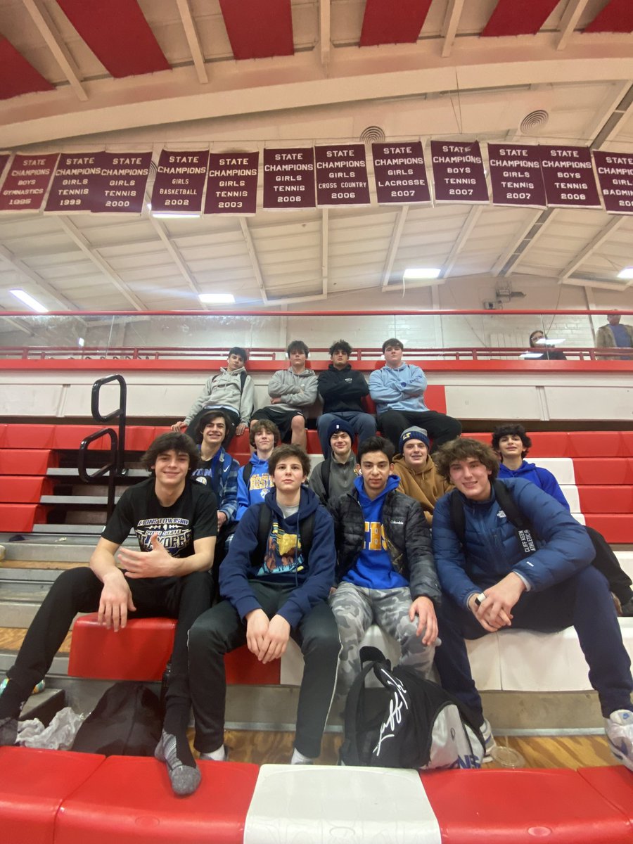 The Soph wrestlers competed in the WSC Tournament this past Saturday and tied for 3rd. Lots to look forward to! Mean-Tough!!
Ligammari 3rd@99
Webster 3rd@113
Soria 3rd@126
Ahrens Champ at 152
Walker Champ at 160
Pleviak 2nd @182
Johnson 3rd@195
Bernardo 3rd@220
Ryan 6th <a href="/285/">ネこ子</a>