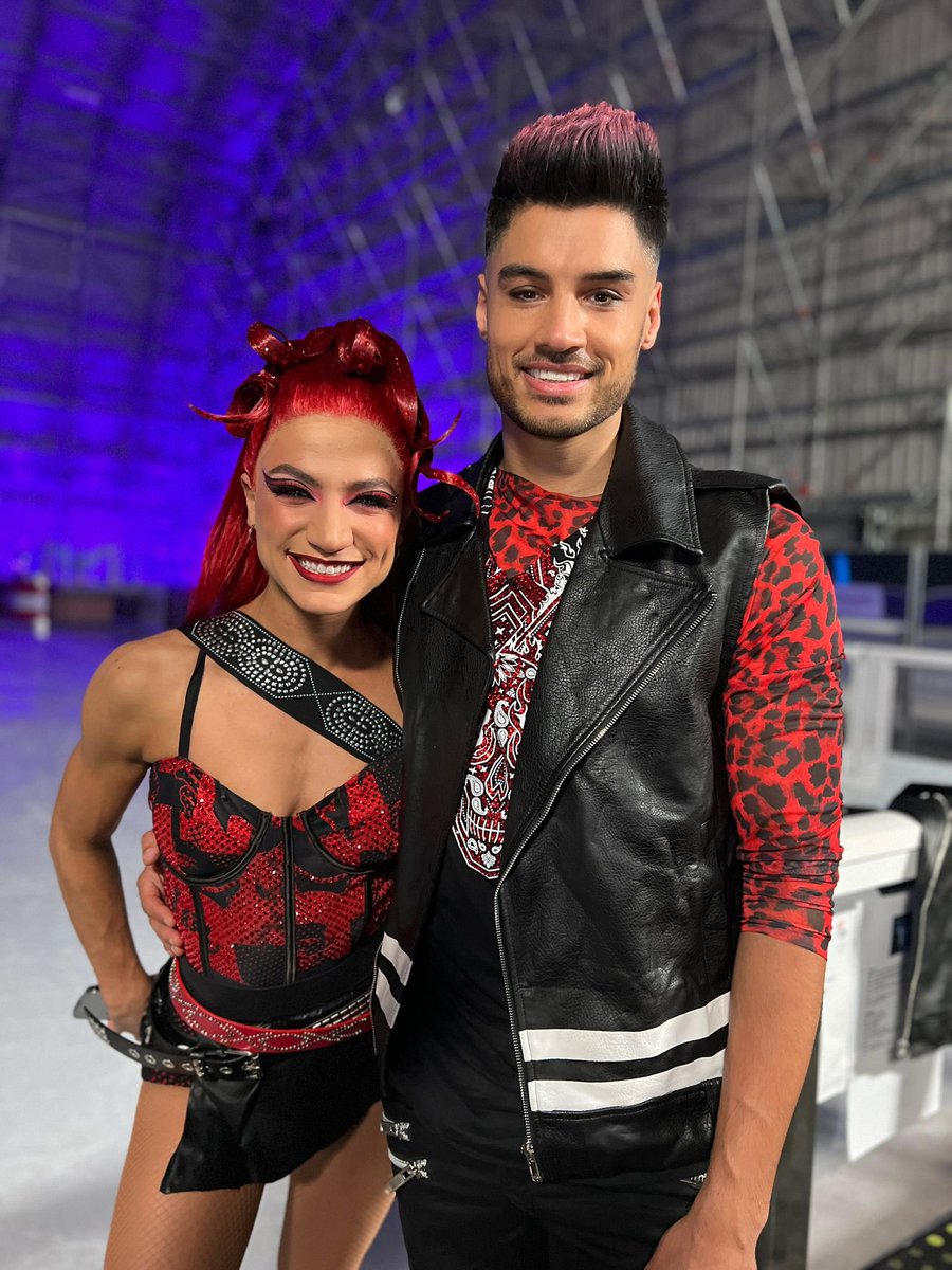 The Wanted (@thewanted) on Twitter photo The boy done good tonight!! <a href="/SivaKaneswaran/">Siva Kaneswaran</a> needs your support too 😀😀👍🏼 Call 6505103 or vote for free on itv.com/vote #dancingonice #TeamSiva 🙏🙏❤️ The boy done good tonight!! <a href="/SivaKaneswaran/">Siva Kaneswaran</a> needs your support too 😀😀👍🏼 Call 6505103 or vote for free on itv.com/vote #dancingonice #TeamSiva 🙏🙏❤️