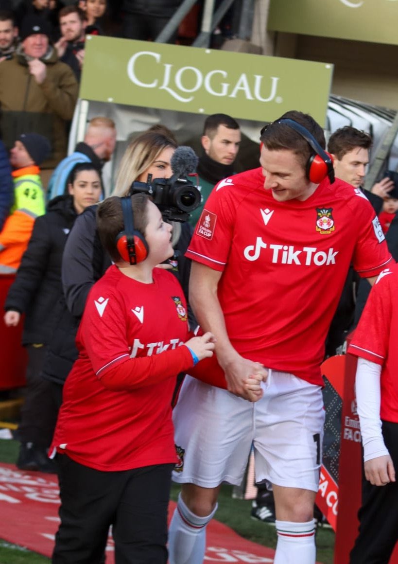 Gemma Owen (@gemmaowenwxmafc) on Twitter photo Thank you to <a href="/PMullin7/">Paul Mullin</a> for helping us to make the experience of one of our mascots that little bit easier this evening.
We hope Harry & all mascots including Barnaby (<a href="/SheffieldUnited/">Sheffield United</a>) enjoyed their time with us this evening.
#autismawareness Thank you to <a href="/PMullin7/">Paul Mullin</a> for helping us to make the experience of one of our mascots that little bit easier this evening.
We hope Harry & all mascots including Barnaby (<a href="/SheffieldUnited/">Sheffield United</a>) enjoyed their time with us this evening.
#autismawareness