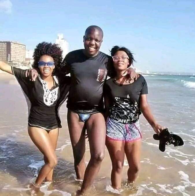 1Buganda's tweet image. Wow this lady with glasses really Killed it...