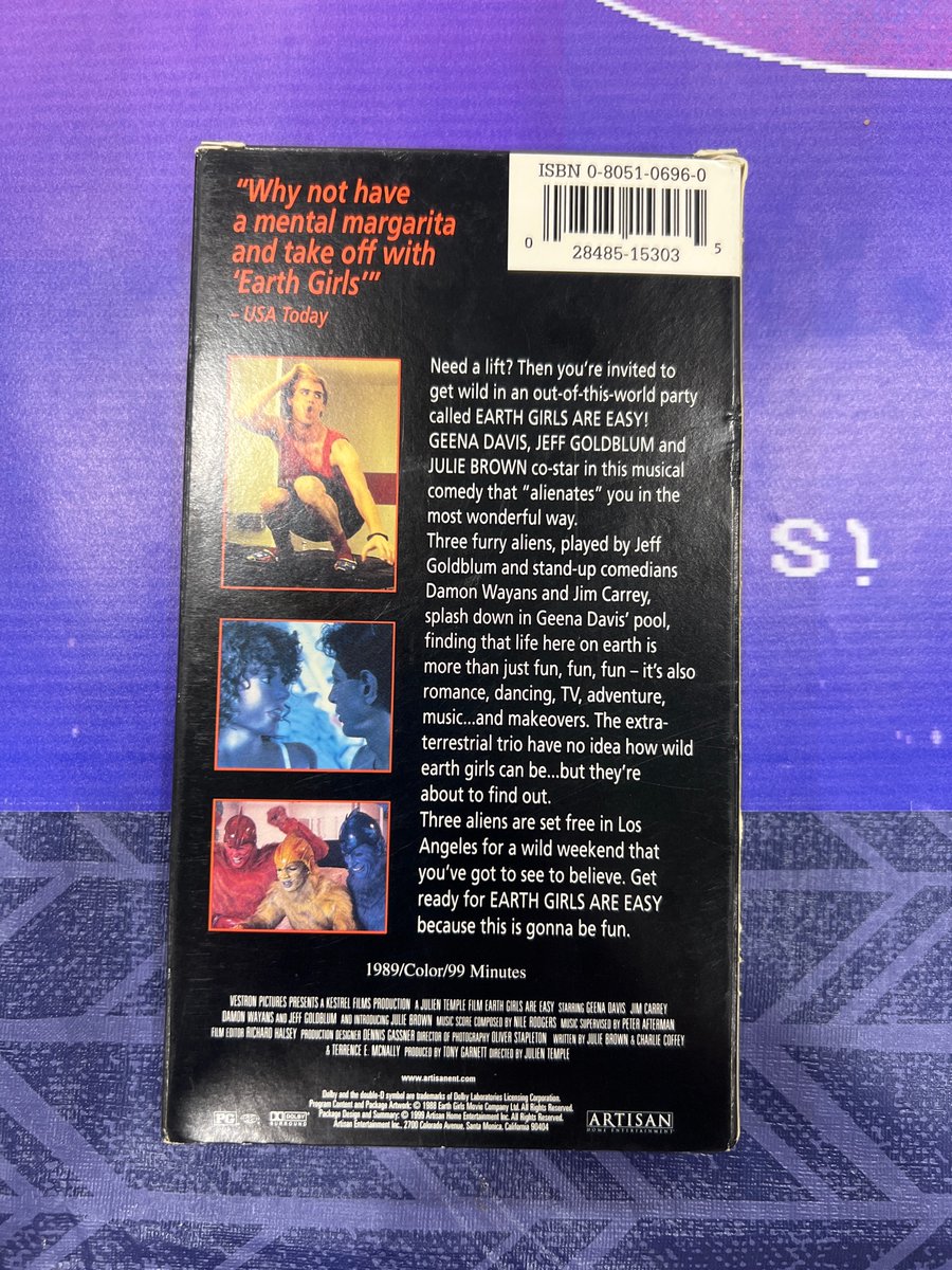CobraCommanda_'s tweet photo. So @neonarcadegrant
had the massive #VHS haul yesterday, but Iโm still pretty chuffed about this find. ๐คฉ ๐ฝ ๐ผ #earthgirlsareeasy #80s #camp #cultfilm #SuperRetroCon #convention #Tampa #VHScollector https://t.co/ASc0HUMqOk