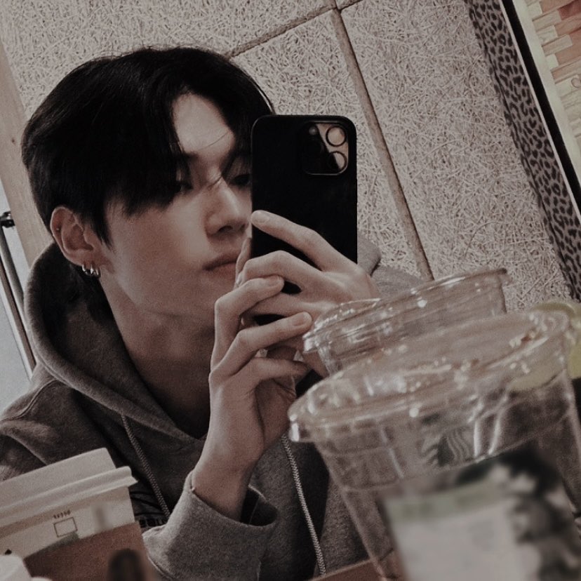 gcrebitez's tweet photo. ᅠ

                                    jung, august.
                                    idol bf au.
                                    nsfw. mdni.
                                         ♡︎ / ↻

 ᅠ https://t.co/0mH47WWMXO
