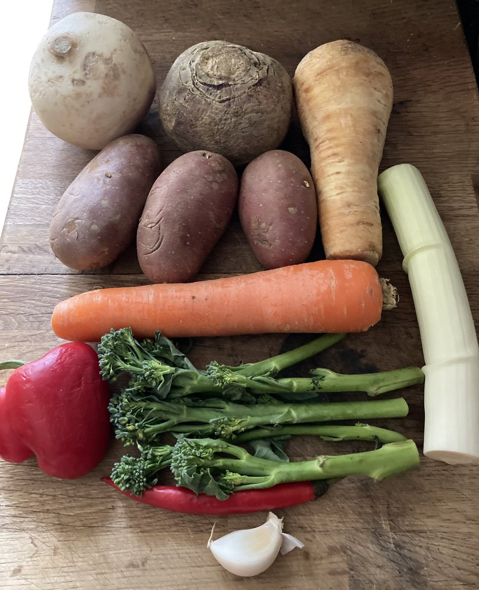 emmacook's tweet image. Nice veggie soup today. Thanks @BumblesGG for the lovely ingredients 👍🥰
