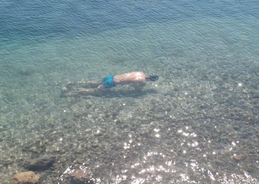 ITROriginal's tweet photo. 🚨REPORTAN PERSONA AHOGADA EN LAGO DE ILOPANGO

- Agentes del CAM de Ilopango realizaron el rescate del cuerpo de una persona de sexo masculino, quien se ahogó en la desembocadura del Río Cuilapa, que conecta en el lugar antes mencionado. Aún no se identifica el cuerpo. https://t.co/WnypEgOv2v
