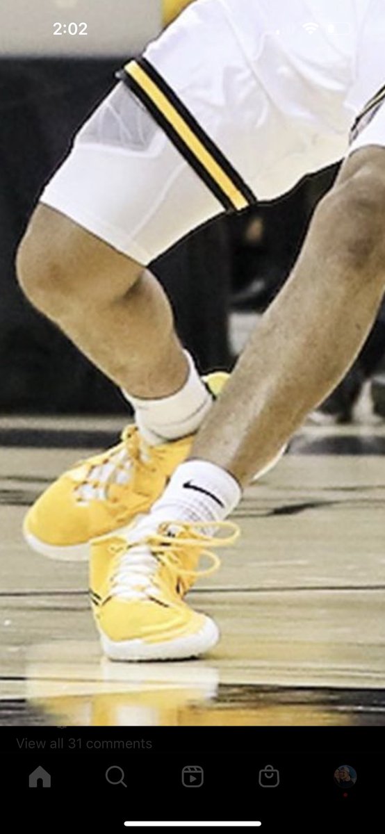 TweeterGable's tweet image. The Missouri Tigers posted a picture on their Instagram yesterday and this shot of Isiaih Mosley’s feet is crazy…. This is his left foot.