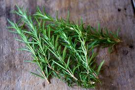 الاستخدام الامثل لحصا البان او اكليل الجبل او الروزماري
 لحساسية الصدر 
يحضر بإضافة ملعقة طعام كبيرة...