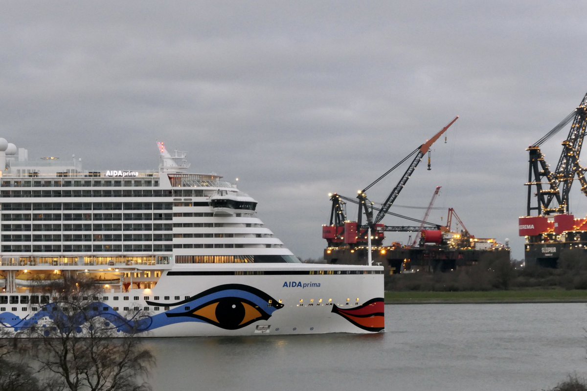 MoonMaassluis's tweet photo. Ik kon het van de week niet laten om toch snel mβn camera te pakken en weer een plaatjes te schieten van de AIDAPrima β¦ #maassluis #cruise #cruiseship #aidaprima #hetscheur https://t.co/cnM5b5D9Jv