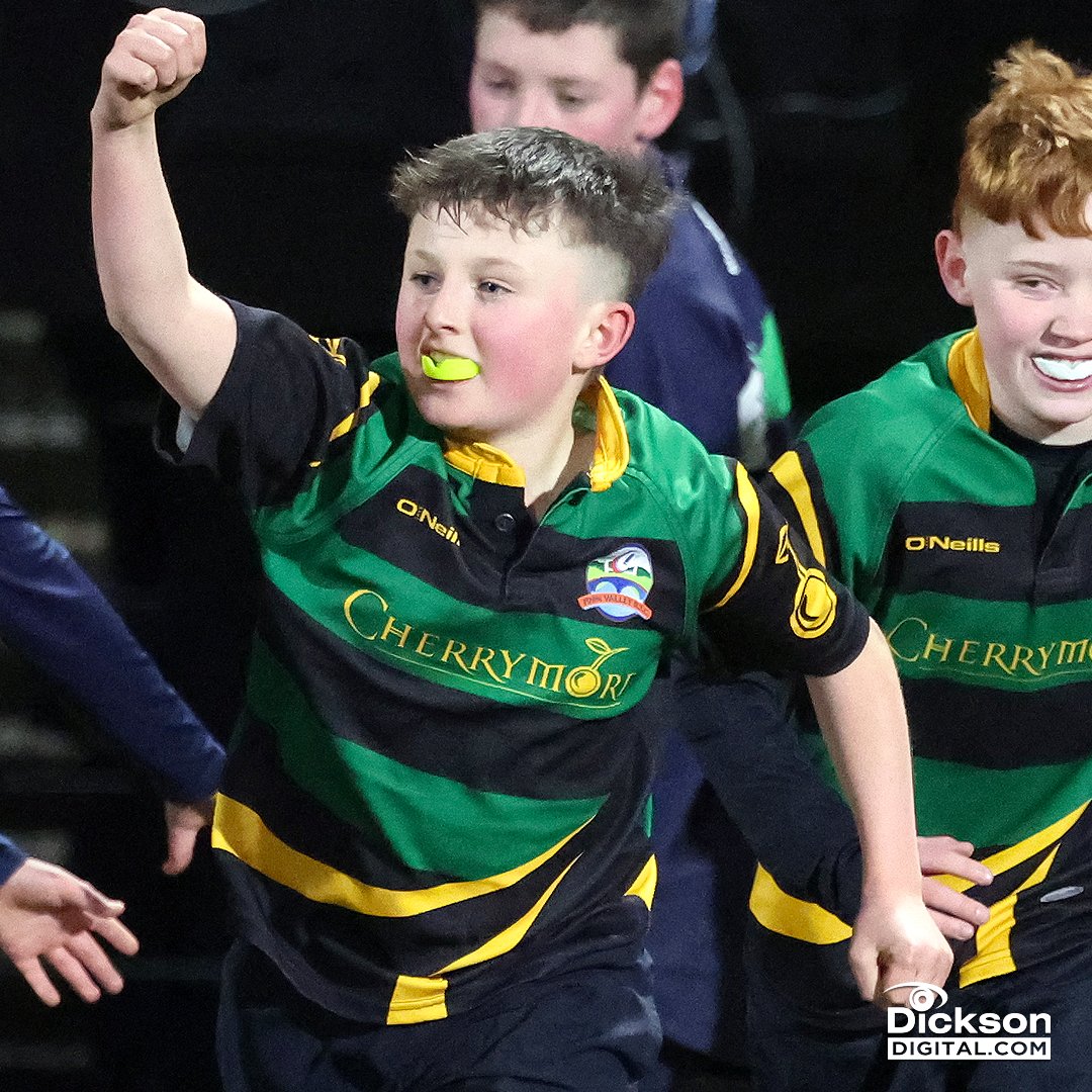 Dicksondigital's tweet image. Some great halftime rugby action on Friday night - tries galore 👏👏👏 @lurgan_rfc @MonaghanRFC @CityOfDerryRFC @FinnValleyRFC click the link tinyurl.com/3a9wh52v for the action gallery 📸 #dicksondigital