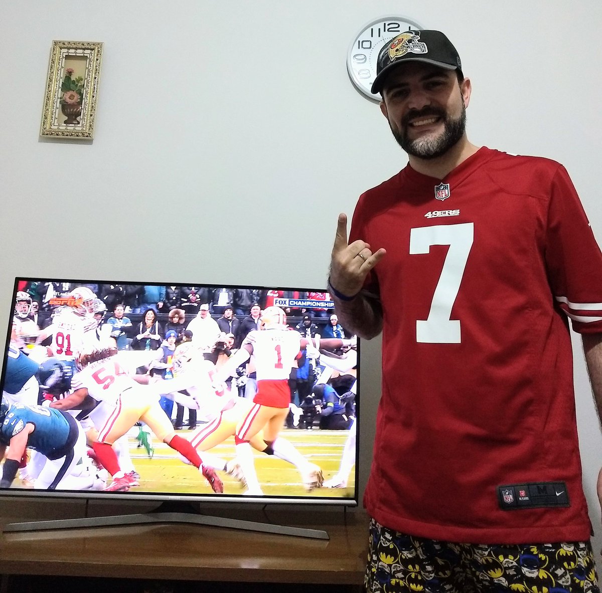 mpmadeira's tweet image. Bora sofrer com meu Niners do coração!!! ❤️🏈
#49ers #49ersfaithful #NFLnaEspn #49ersbrasil