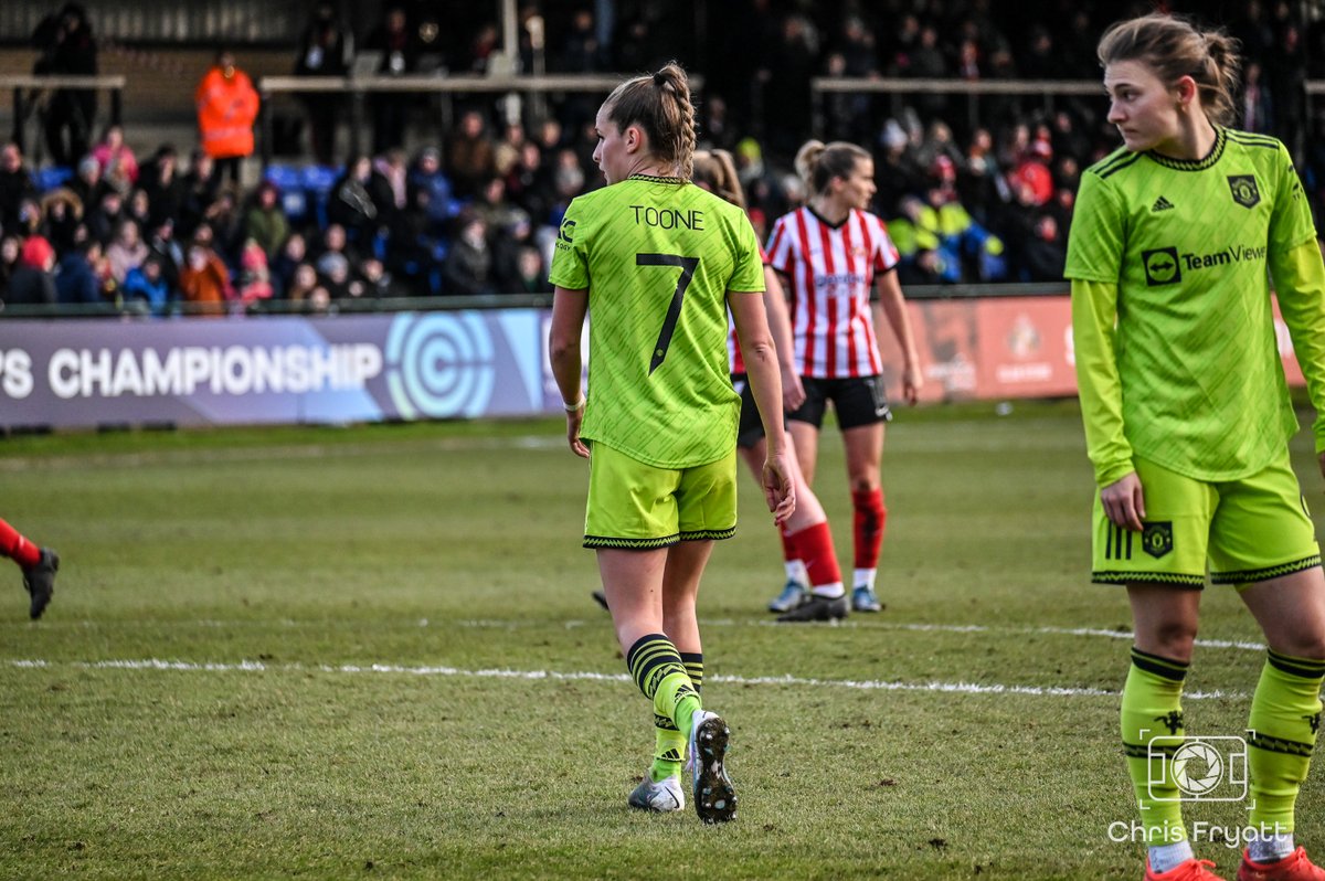 @Keeler966 @SAFCWomen @ManUtdWomen @NeveHerron06 @Abby_holmes_2 @elizabetaejupi @VitalityWFACup @Lionesses #WEURO2022 winning @Lionesses everywhere!

@alessiarusso7 @lilkeets @ellatoone99