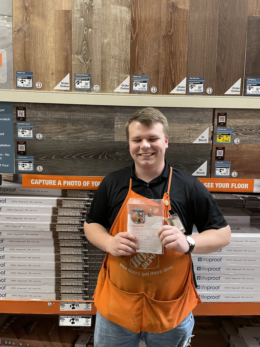 Presented Trey with a Homer Award for the effort he puts in to all aspects of the business, driving in-stock and pipeline daily- thank you for everything you do! 👍🧡
