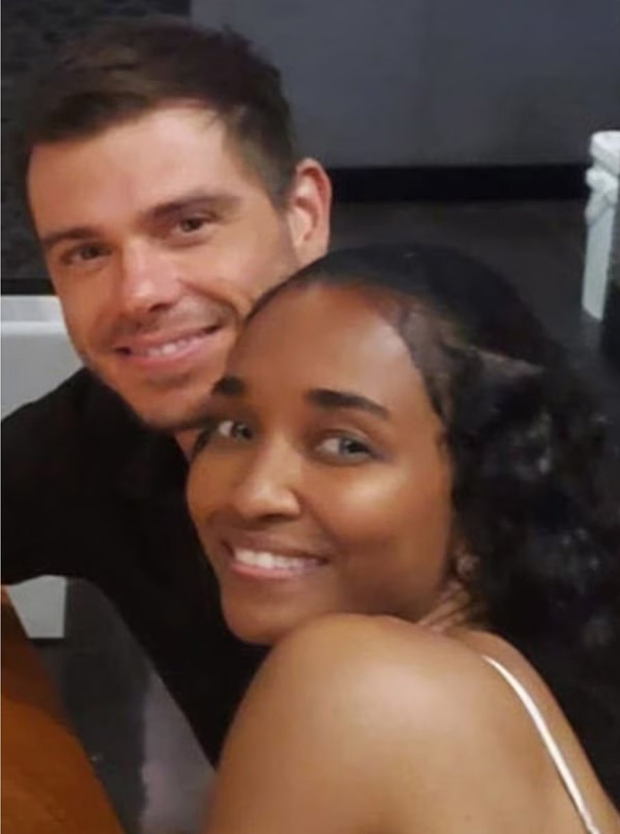 New celeb couples!
Kelsea Ballerini and Chase Stokes, Marcus Jordan and Larsa Pippen, Matthew Lawrence and Rozanda "Chilli" Thomas