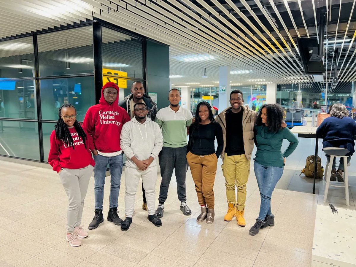 cmu_africa's tweet photo. Wonderful news! Our top students take part in the annual exchange program at our main campus in Pittsburgh. This program offers a wider perspective on global challenges.We wish them a fruitful Spring semester!
#LifeAtCMUAfrica
#LifeAtCMU 
#GradSchool https://t.co/v6CvQvGkuZ