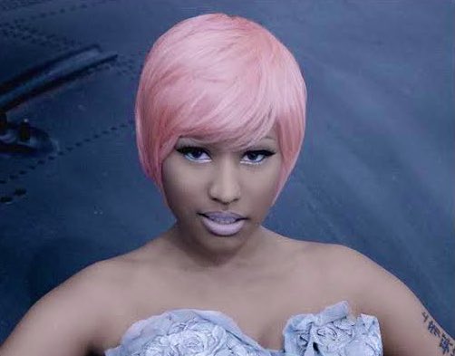 wqmaximoff's tweet photo. When Rihanna stole Nicki Minaj's wig. 💕🥹 https://t.co/c3qXMZqrXX