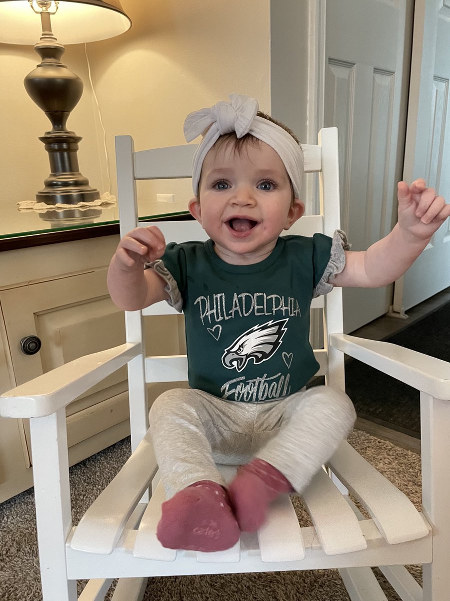 No better way to watch the game than with my sweet baby girls! 🦅💚💚🦅