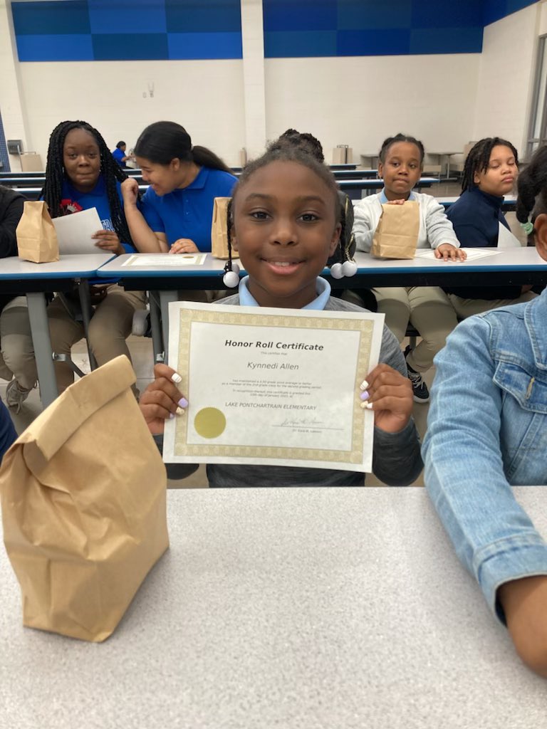 ElementaryLake's tweet photo. 2nd Quarter Honor Roll Celebration
Congrats to all of the hard workers and learners at LPE. Together, we are growing!! https://t.co/OPmsCEfK1G