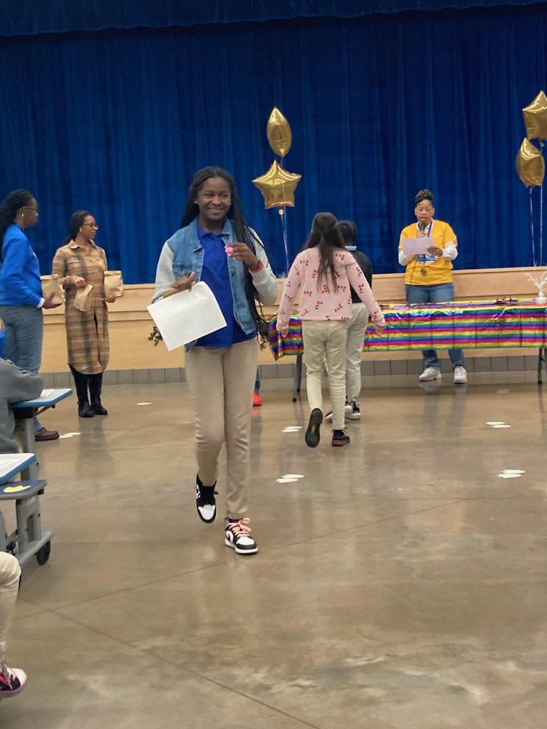 2nd Quarter Honor Roll Celebration
Congrats to all of the hard workers and learners at LPE. Together, we are growing!!