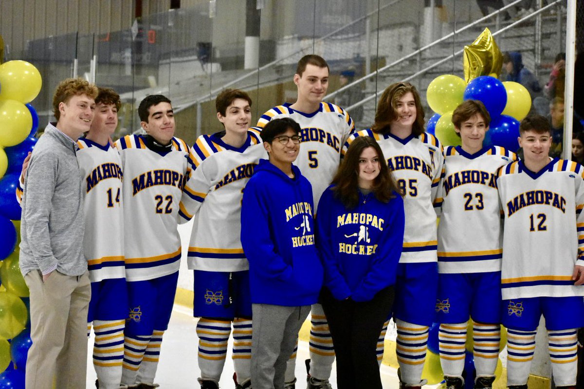 Pac_hockey's tweet photo. Best wishes to our senior players & team managers Emma, Max & Mike. Much thanks to Coach Donaghy, Coach Pontillo & also special guest Coach McGee with the player announcements and lastly our incredible parents for making it a special afternoon. #PacPuck #CongratsSeniors https://t.co/QsyZW5LCZ6