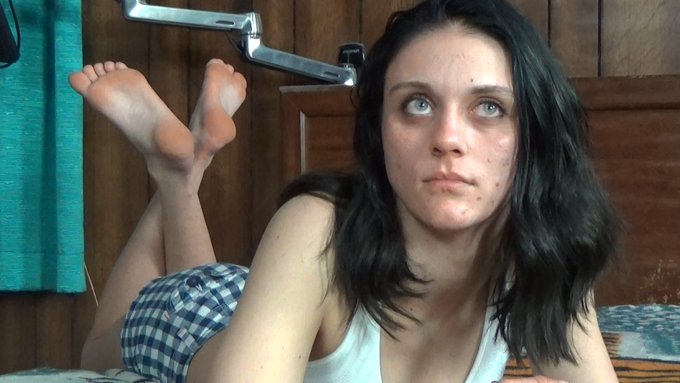 Medina Carrasco is a blue-eyed beauty who has a background in gymnastics and ballet.  I met her through