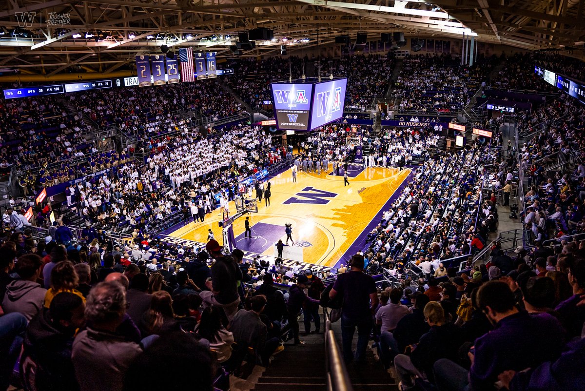 UW_MBB's tweet photo. THANK YOU, Husky Nation for the support!

#TougherTogether https://t.co/6YedR8dZZU