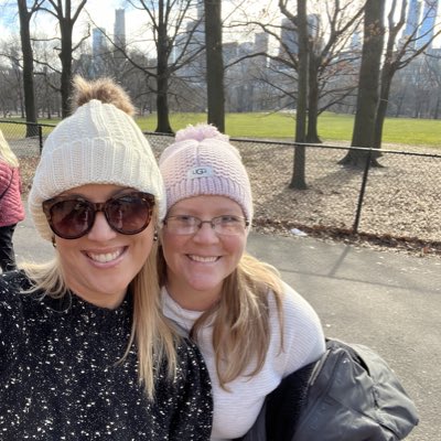 AprilEbbinger's tweet photo. #NewProfilePic https://t.co/8hd6jRJRPN