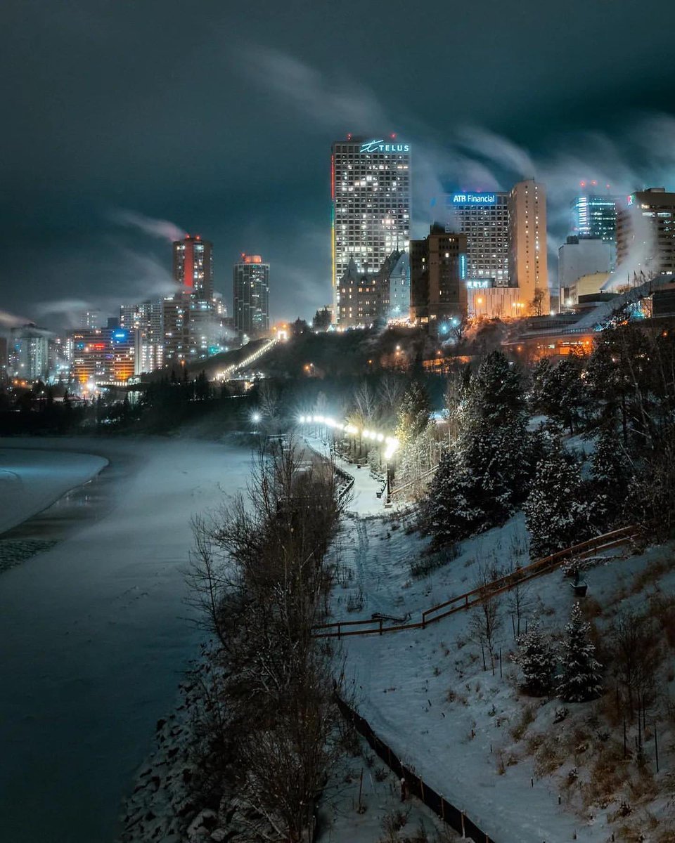 Explore Edmonton tweet media