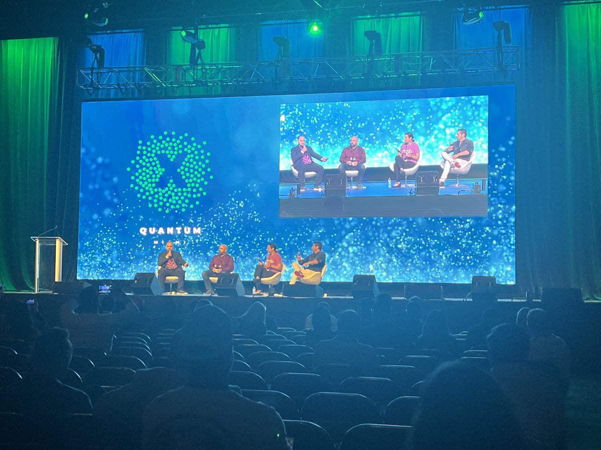 SacralCapital's tweet photo. What a great week the Sacral team has had at @quantum_miami, so many new connections, investors and friends 👥
#QuantumMiami #Blockchain #Web3 https://t.co/hR4NeSOpAu