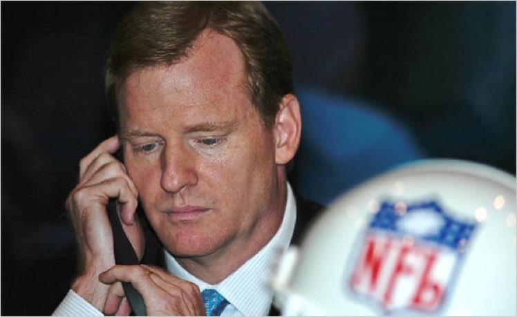 FootbaIIism's tweet image. *If they don’t pick this up, give them an extra down*