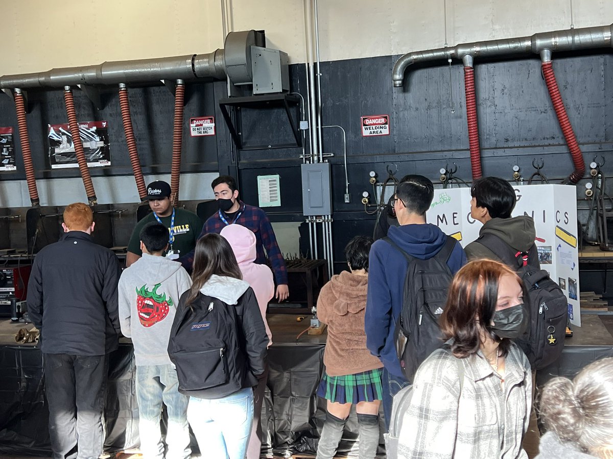 Last week we got to show the freshman more about our agriculture classes! 

We had a blast and hope they did too!