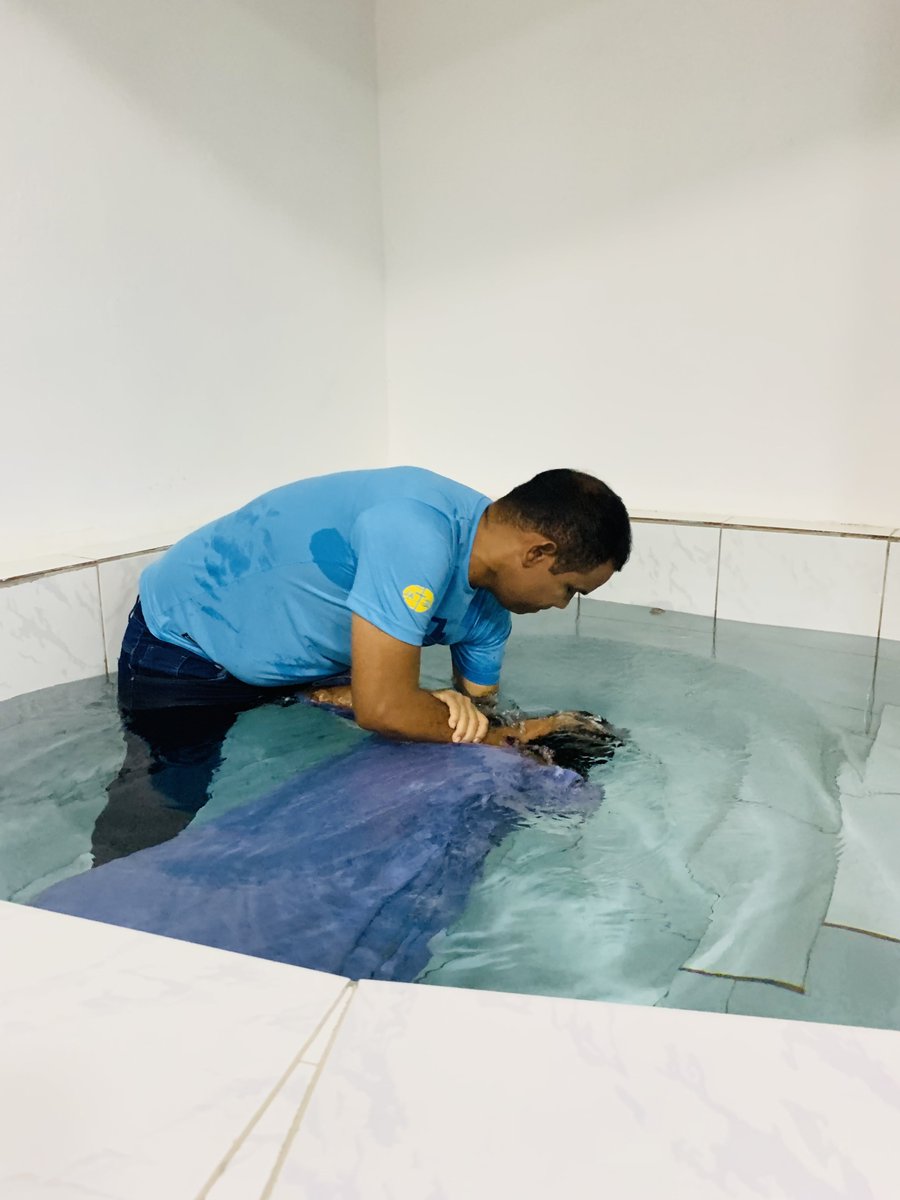PrRogerioSantos's tweet photo. Noite de muitas decisões no encerramento da missão Calebe na IASD Jardim Guararapes #vaicalebe https://t.co/J5ZCKxxd4M