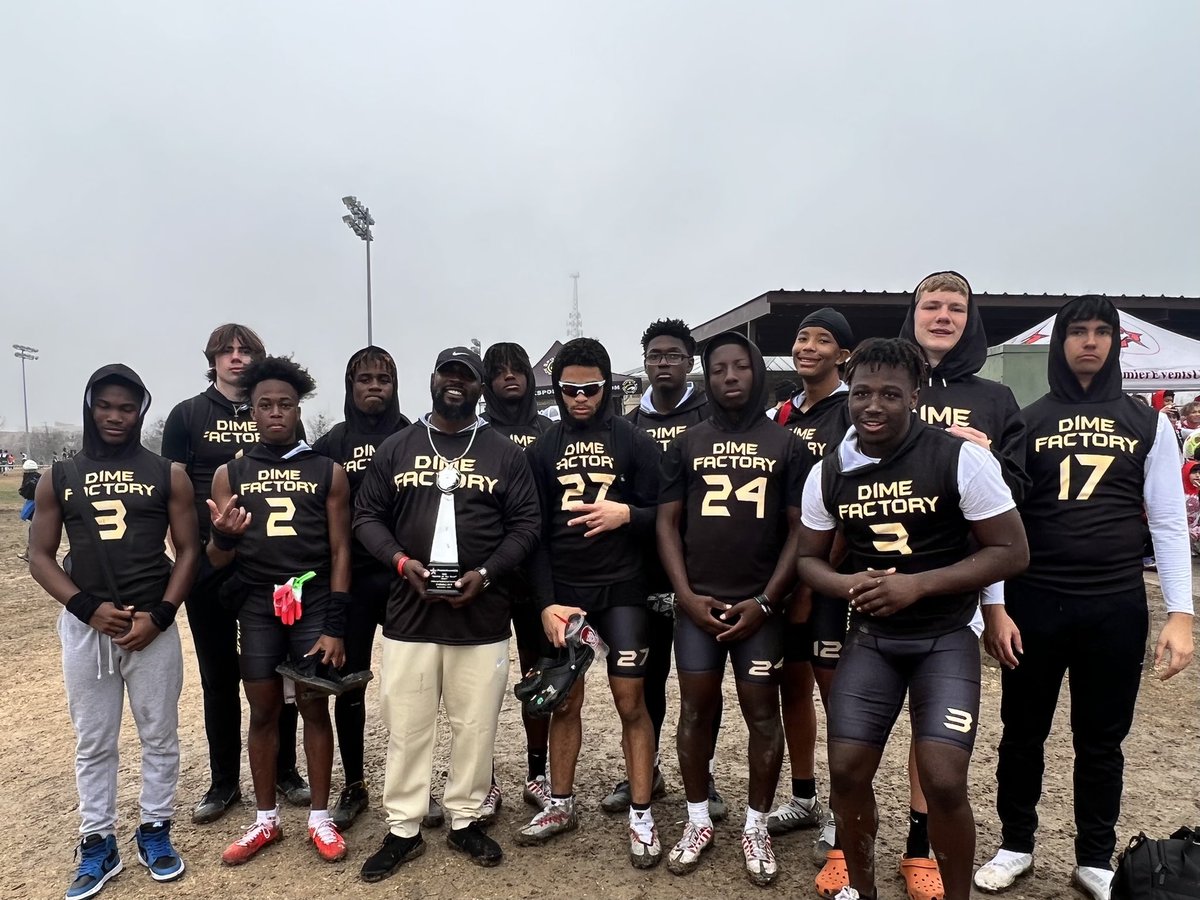 Boys was Active this weekend!! 
#DimeFactoryBlack #DimesUp #7v7Season #