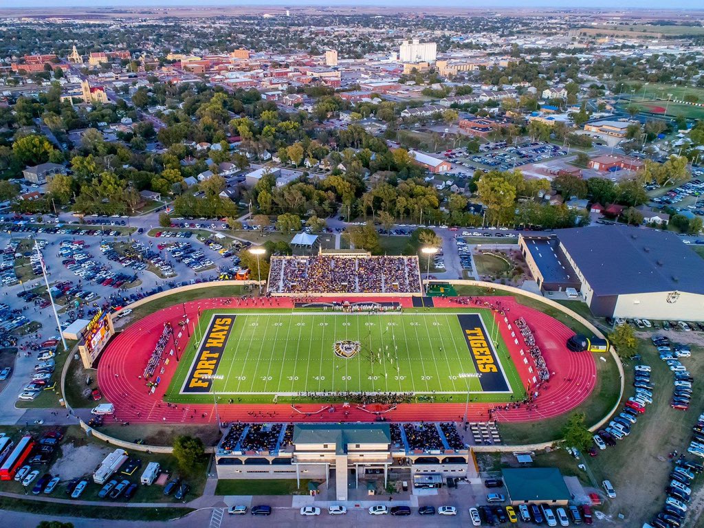 Blessed to receive a offer from FHSU!🐯 <a href="/Coach_Hickel/">Layton Hickel</a> <a href="/FHSUFootball/">FHSU Football</a>