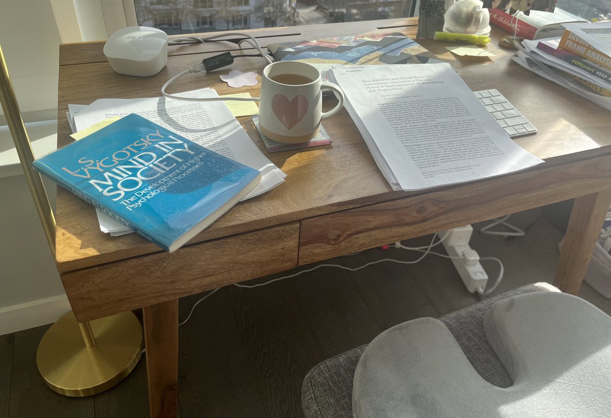 Melanie M. Wong tweet media