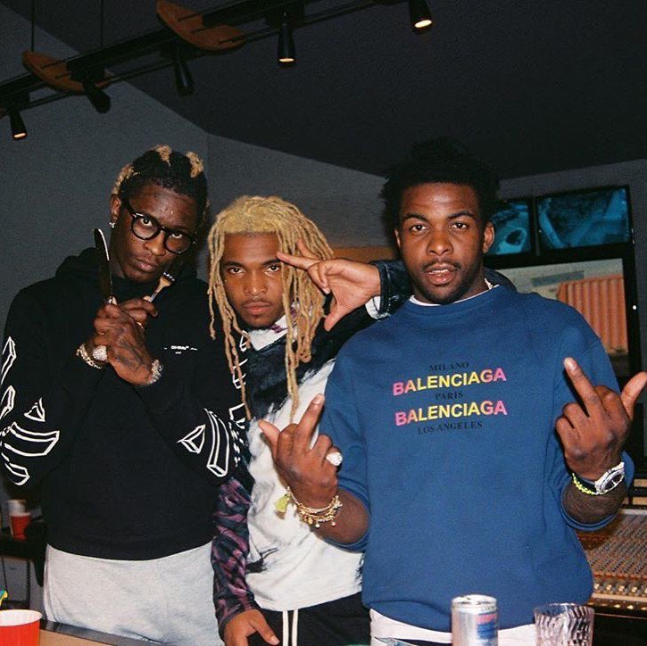 YOUNG STONER LIFE tweet media