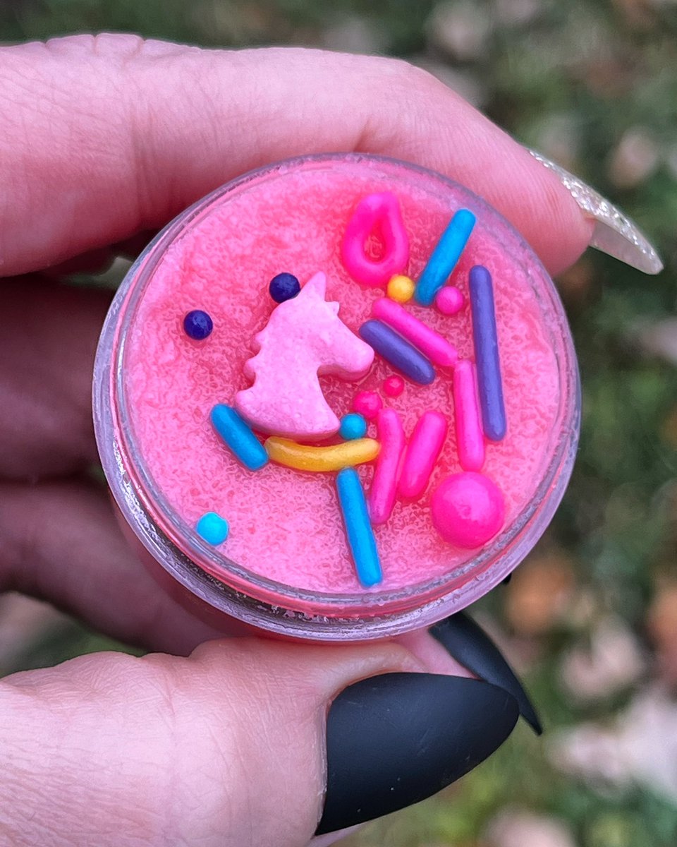 #Unicorn Lip Scrub Pink Starburst Flavored Sugar Lip Scrub 

#lipcare #lipscrub #lipscrubs #Unicorns #lipbalm #lipgloss