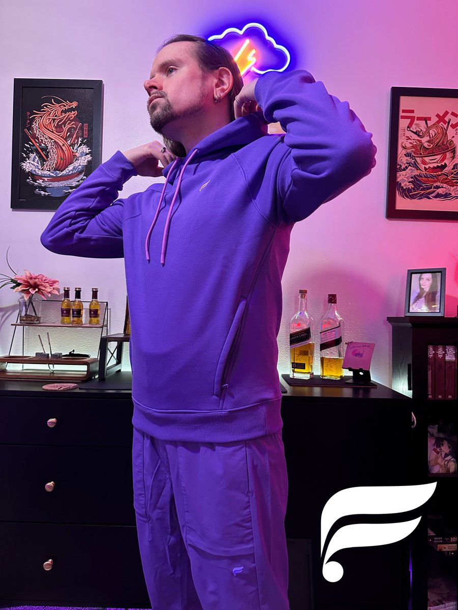 CoyoteWildfire's tweet image. This month #Fabletics sent me not two, but *three* outfits to show off for y&apos;all.

Check out the link below for all the amazing deals and clothing options available, and take advantage of all VIP has to offer!

fabletics.com/coyotewildfire

#FableticsMenAmbassador #FableticsAmbassador