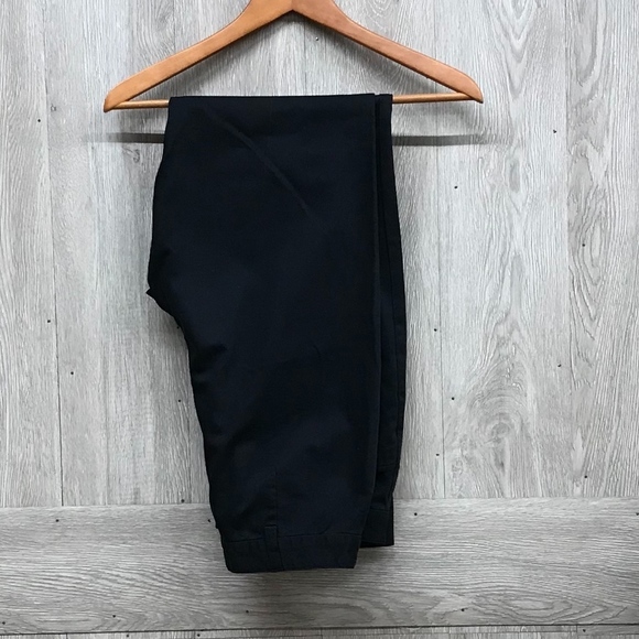 yanksgirl9600's tweet photo. So good I had to share! Check out all the items I'm loving on @Poshmarkapp from @Back2BLLC @misspurplej #poshmark #fashion #style #shopmycloset #christopherbanks #columbia #handcrafted: https://t.co/sw10RbnH9r https://t.co/U2IKC2xA8o