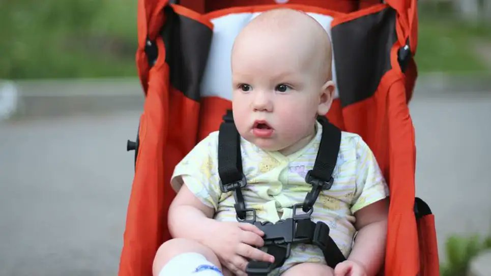 TheOnion's tweet photo. Baby Has Sinking Feeling He Left Home Without Oversize Multicolor Plastic Keys https://t.co/eG5i3EXv4T https://t.co/aljNdRa5Fl
