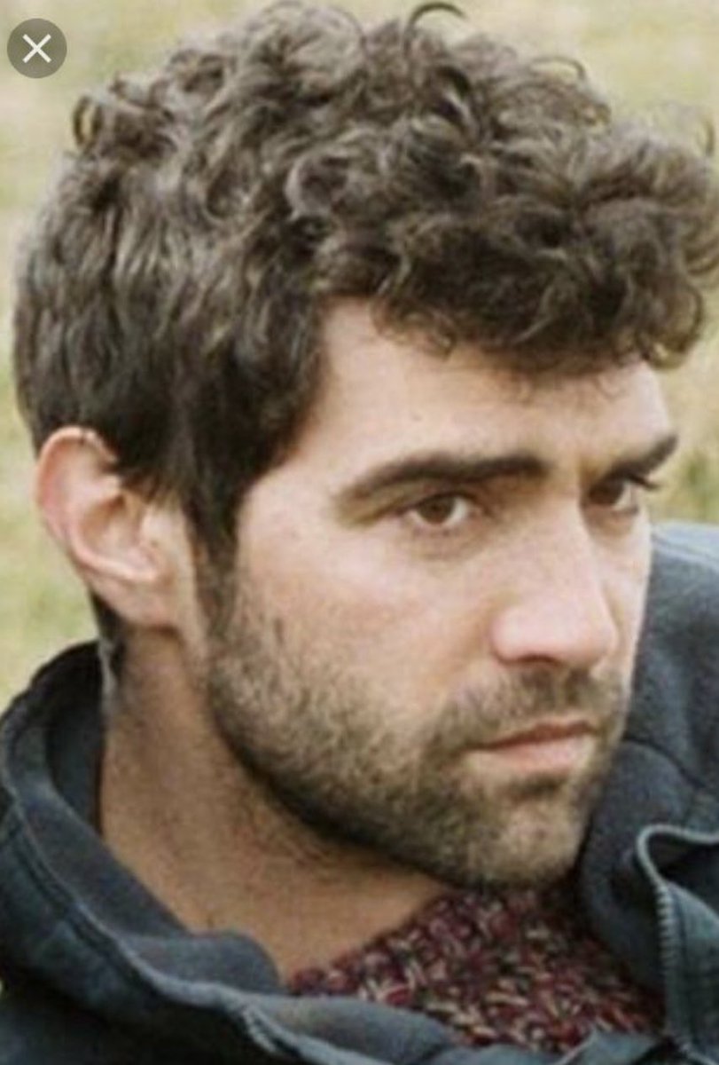 @AlecSecareanu @gocfilm & now @happyvalleybbc What a superb actor #HappyValley