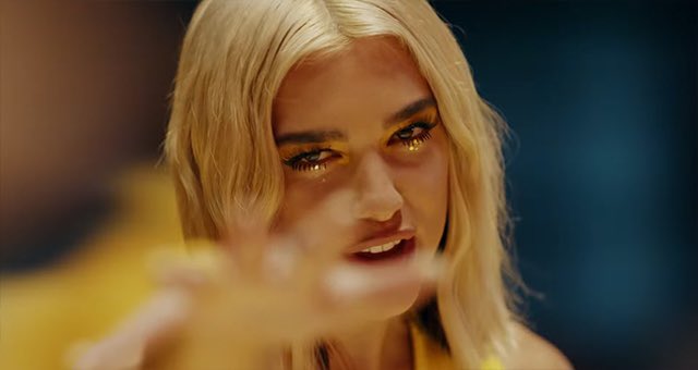 PopBase's tweet photo. 3 years ago today, Dua Lipa released ‘Physical.’ https://t.co/GiCW4oXcJv
