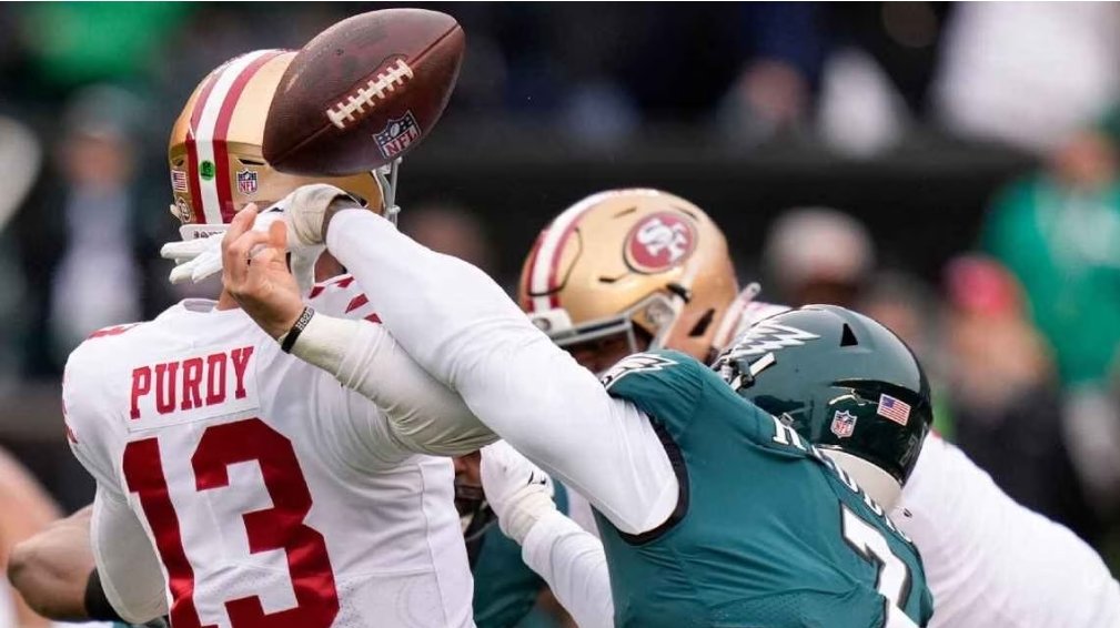 MoeTownStew's tweet photo. I got a feeling Brock Purdy might need Tommy John surgery and not be available next year. 

SF might have some real QB problems next year. https://t.co/BZIvTDgmma