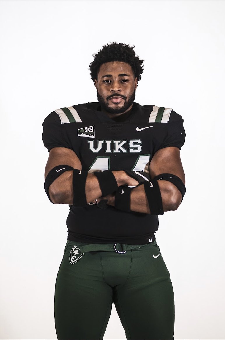 Landobrown8's tweet photo. Had an amazing official visit at Portland state appreciate the coaches and staff for the awesome experience ⚔️ #goviks https://t.co/xQFwB2dxuL