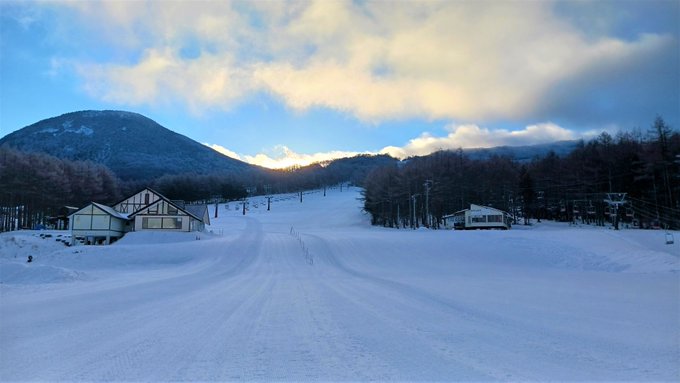 湯の丸スキー場 ‐ スキー場情報サイト SURF&SNOW