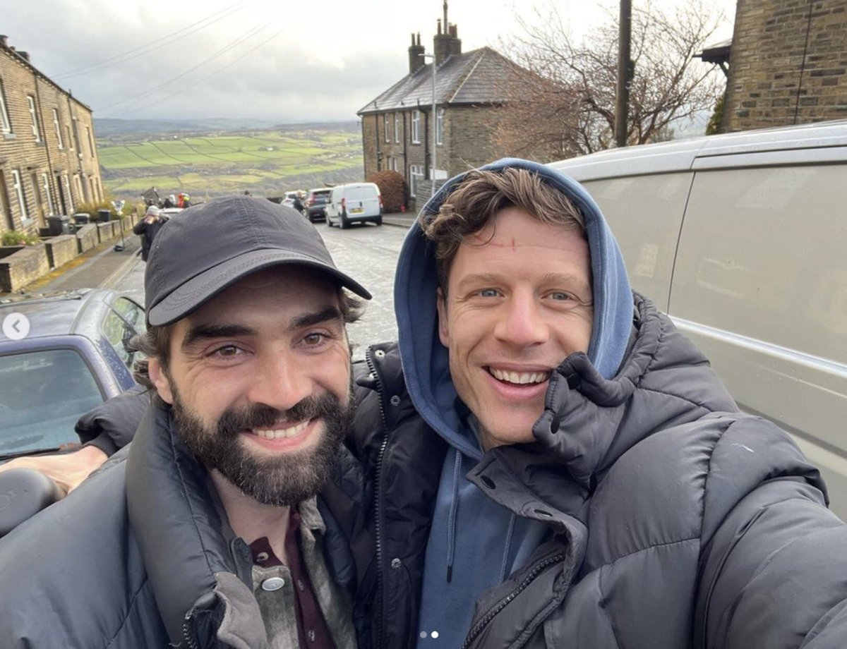 ElectricDream tweet media