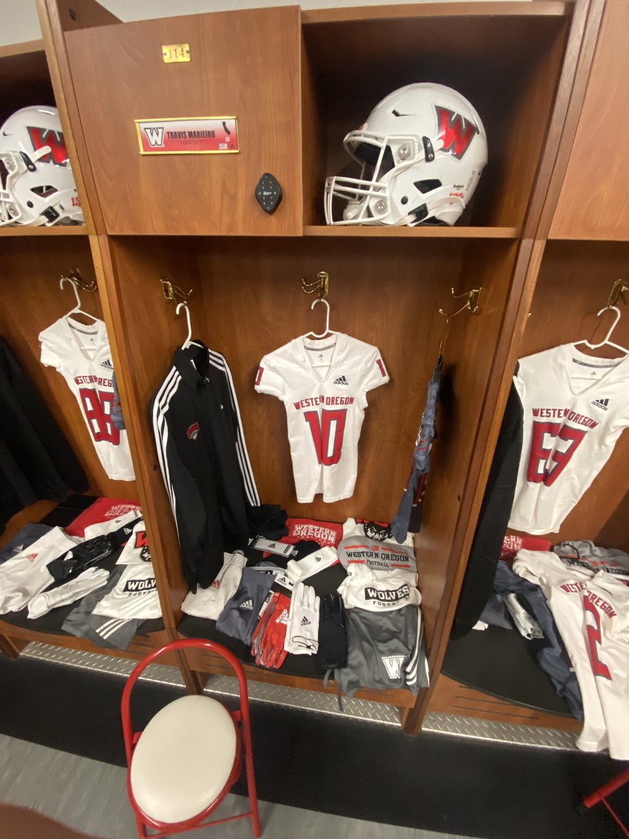 TravisMarieiro's tweet image. Had a great time up at @WesternOregonU on on my official. Thank you for having me up @JasonSlowey WOU⬆️?