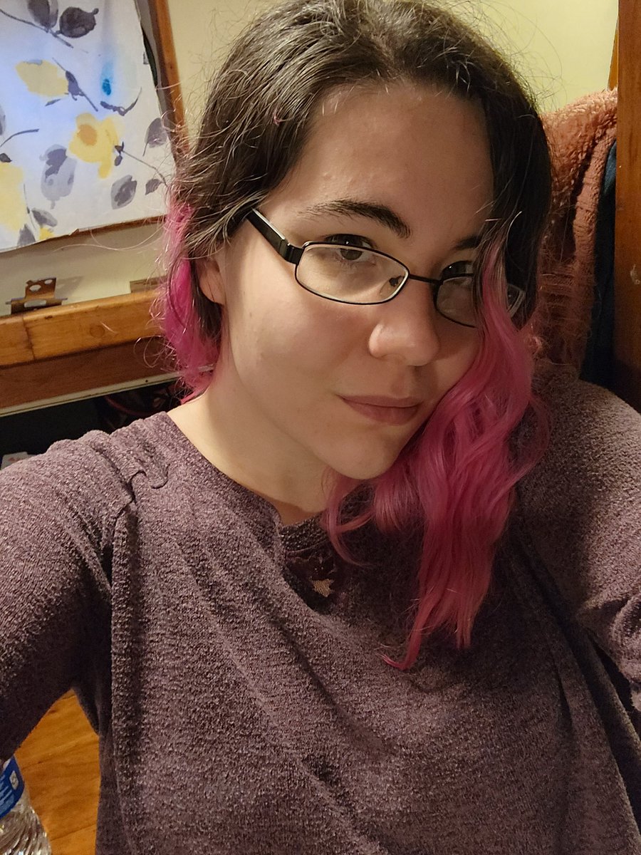 Tessa_TwoBit's tweet photo. I should have dyed my hair this color ages ago! 😍 https://t.co/7Ndlhzljrg
