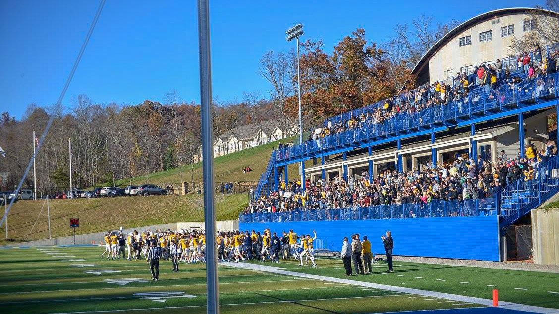 Beyond grateful to announce that I have received my first Division II offer from <a href="/ABFootball/">Alderson Broaddus Football</a>. Thank you <a href="/CoachEverhart/">Travis Everhart</a> for a great visit! <a href="/WarriorsWA/">Western Alamance HS Football</a>